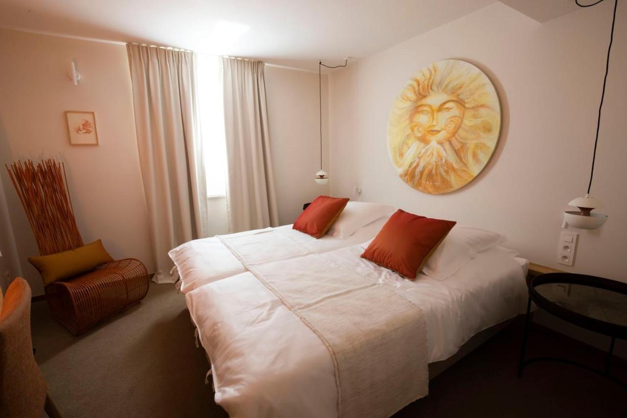B-Lodge Boutique Hotel Louvain-la-Neuve Exterior foto